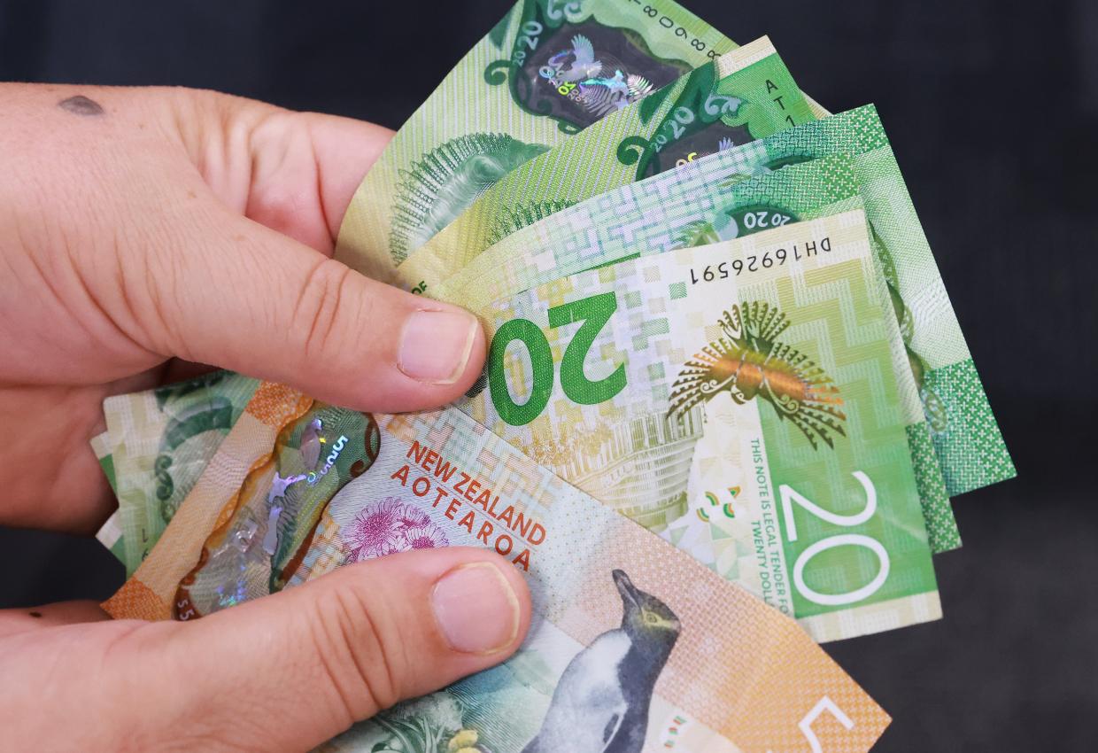 KIWI PENSION SHOCK – CAN’T AFFORD FREE HOUSE